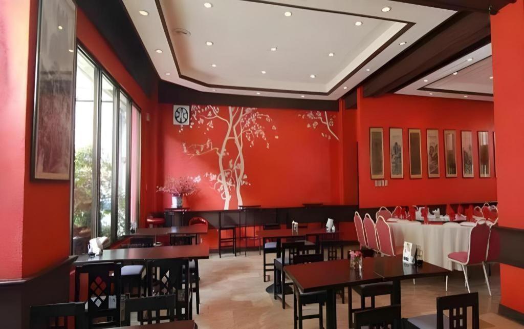 Hotel Supreme Baguio City Exterior foto